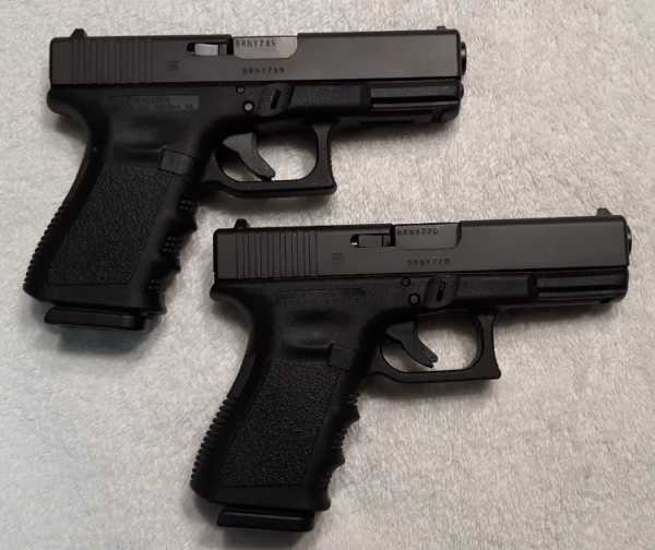 2 GLOCK 19s GEN 3 