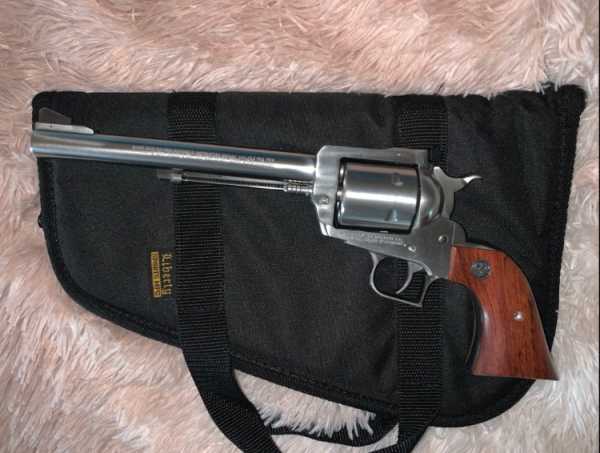 Ruger .44 Magnum Cal.  - New Model Super Nighthawk