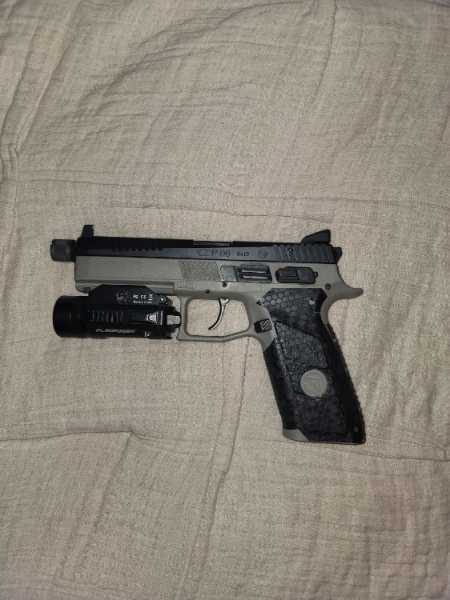 CZ P-09 w/night sights 