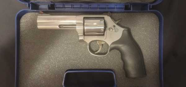 S&amp;W .357 Magnum Revolver